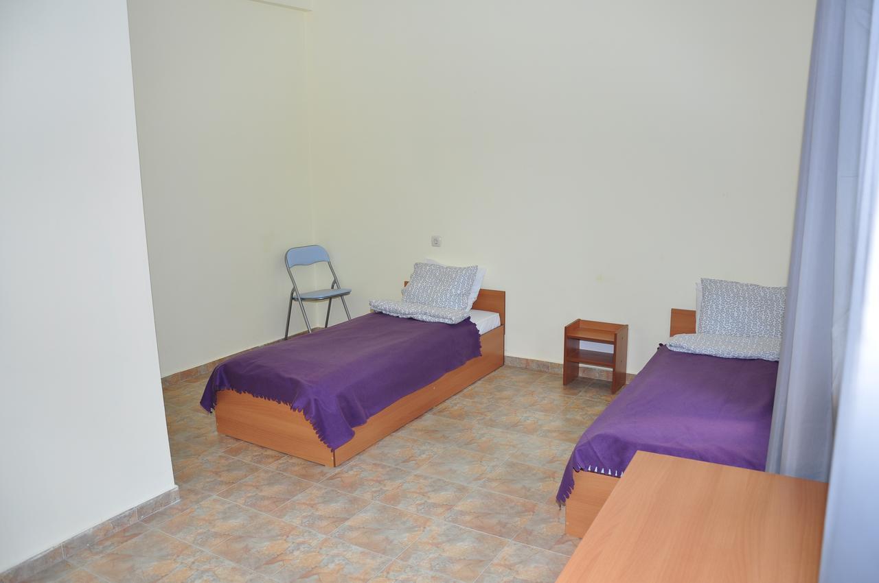 Семеен Хотел Пауталия Kyustendil Extérieur photo